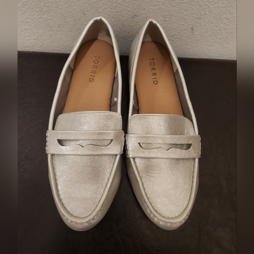 Torrid silver loafers 8ww